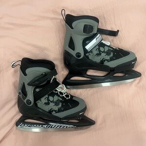 blade runner ice skates